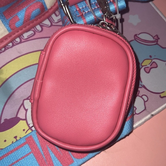 Steve Madden Tote - Picture 6 of 7